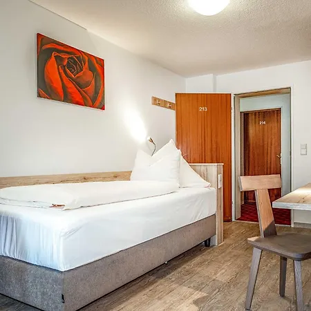 Neuwirt Hotel